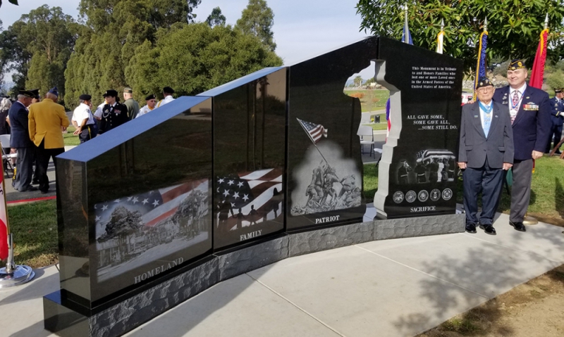 Gold Star Families Memorial Monument dedicated in California