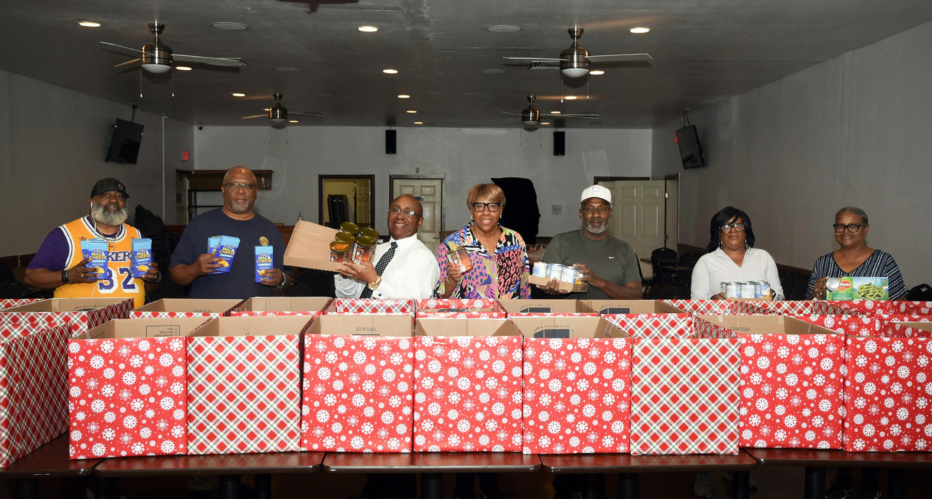 Legion Family members bringing Thanksgiving to those in their communities