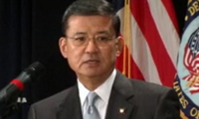 Shinseki: Volunteers are &#039;priceless&#039;