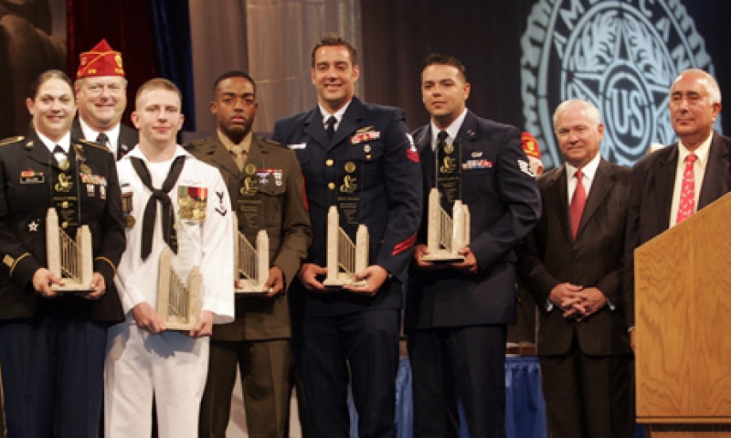 Armed forces honored for volunteerism