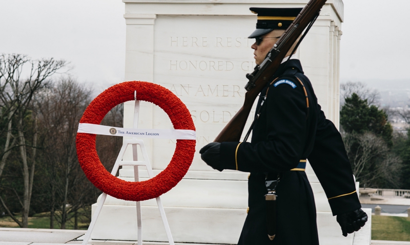 Legion honors the fallen with 25,000-poppy wreath