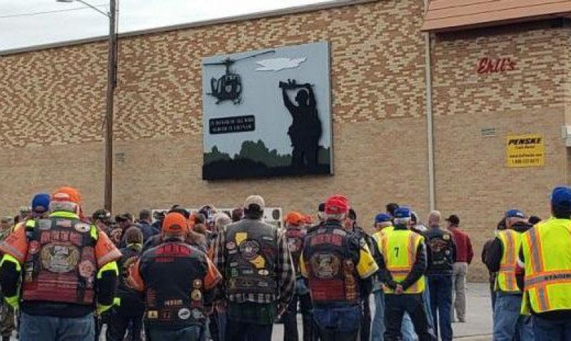 Missouri post dedicates Vietnam War mural