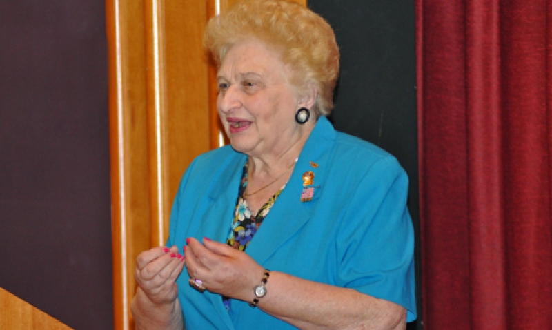 Holocaust survivor speaks to Boys Nation