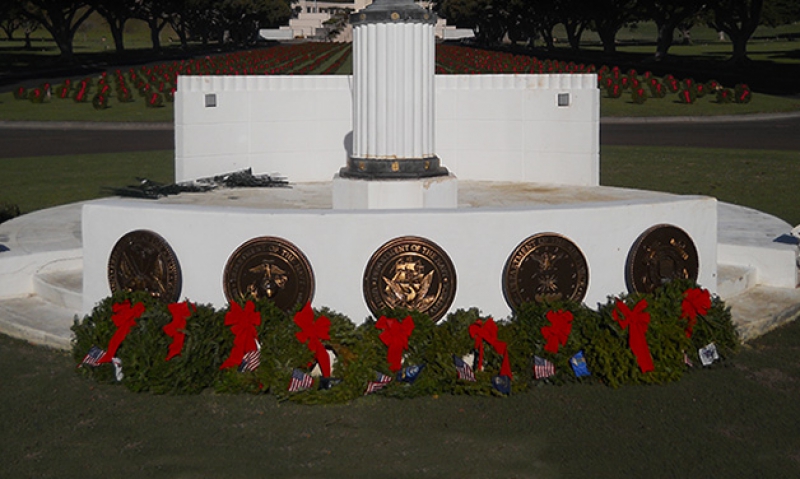 Volunteers to place wreaths at cemeteries