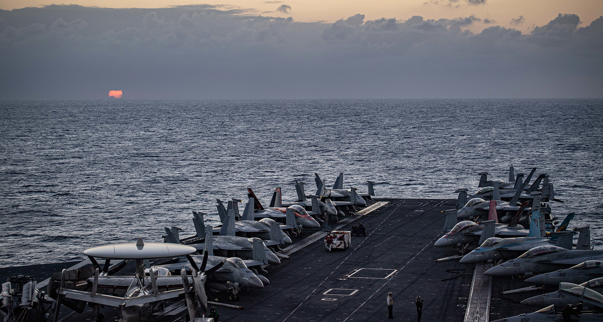 The aircraft carrier USS Nimitz (CVN 68) transits through the South China Sea.