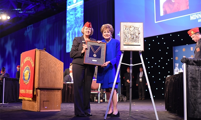 Elizabeth Dole presented American Legion&#039;s highest honor