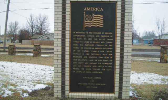 Unknown plaque becomes a post attraction