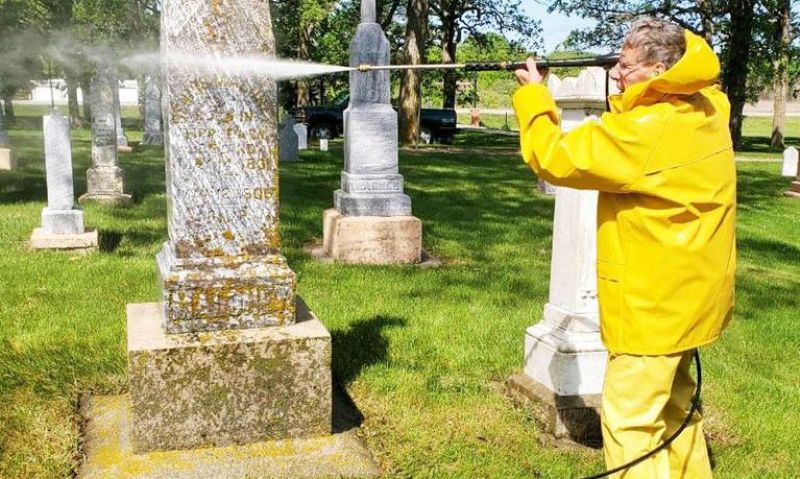 Minnesota post provides clean-up effort for small town