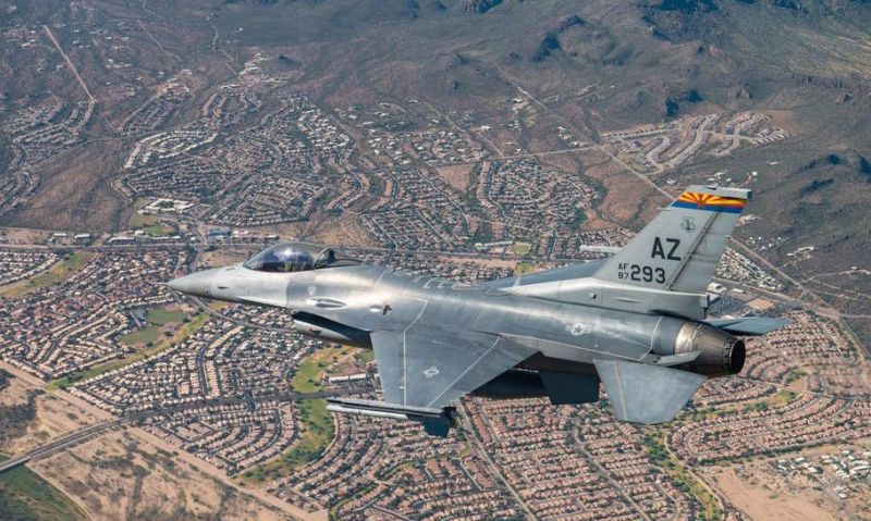 US to train Ukrainian pilots to fly F-16s