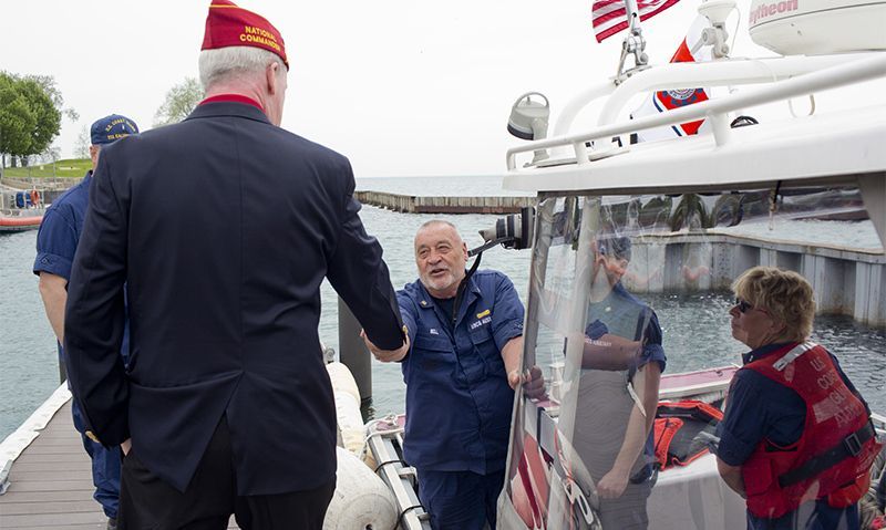 Illinois Coast Guardsmen share gratitude to the Legion