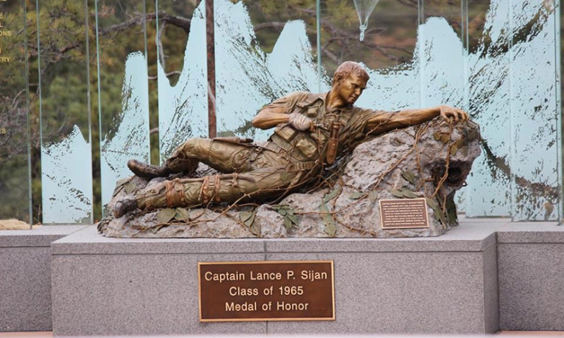 Memorial honors Air Force Academy&#039;s Vietnam veterans