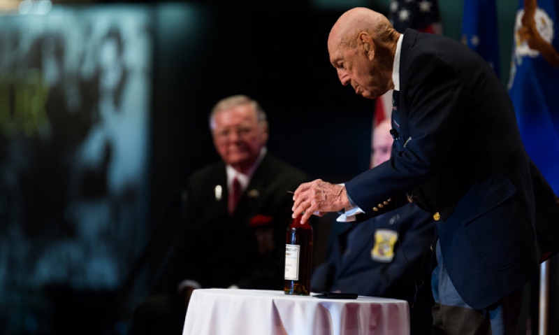 Doolittle Raiders hold final toast