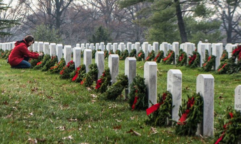 In reversal, Arlington National Cemetery will host Wreaths Across America event