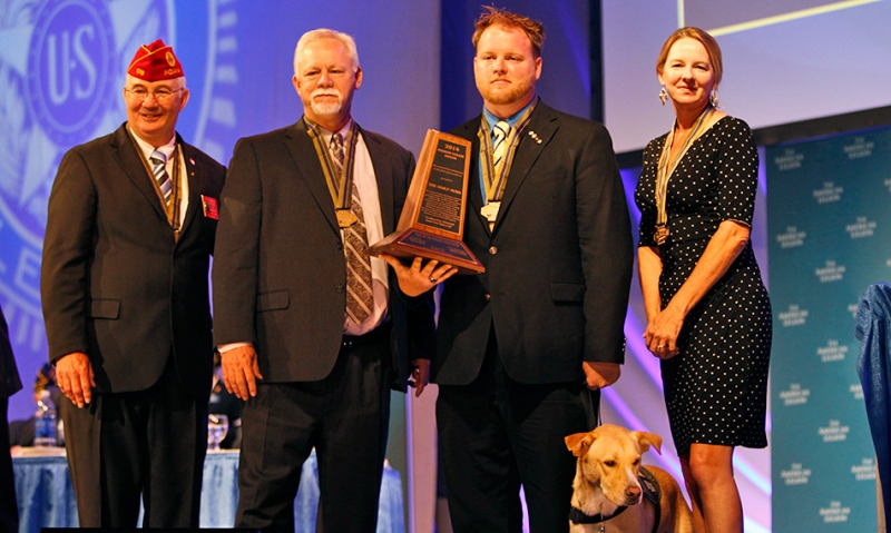 Legion recognizes top journalists