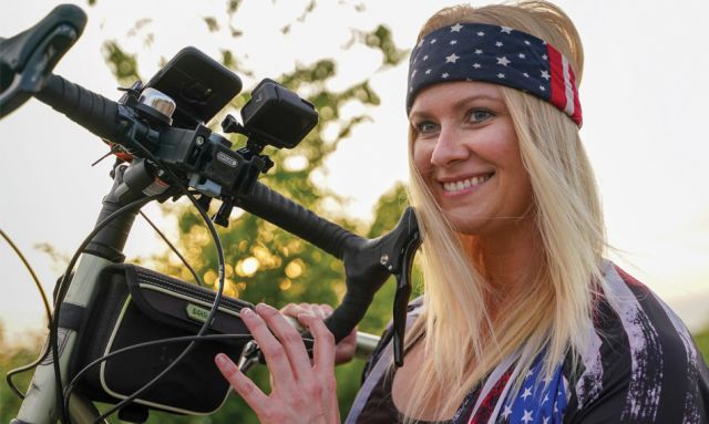 Iraq veteran reawakens during her cross-country cycling quest