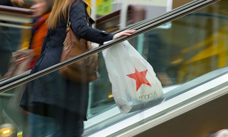 Macy&#039;s to offer convention savings pass 