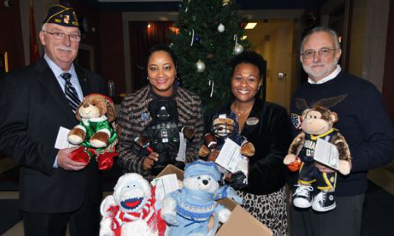 &#039;Build-a-Bears&#039; sent to military children