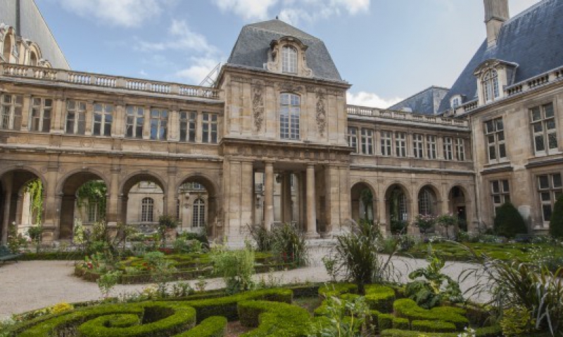 Parisian museum looking for liberators&#039; stories