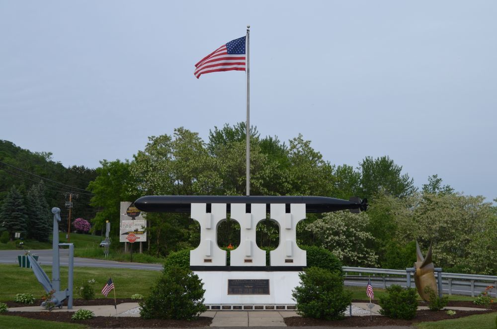 World War II Submarine Veterans Memorial