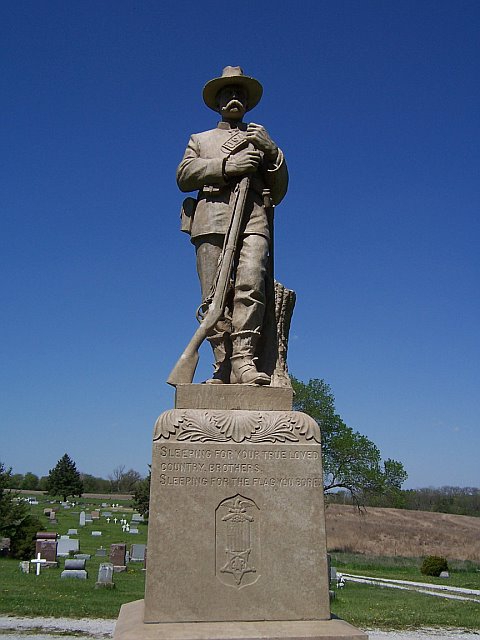 Elmwood Grand Army of the Republic (GAR) Cenotaph