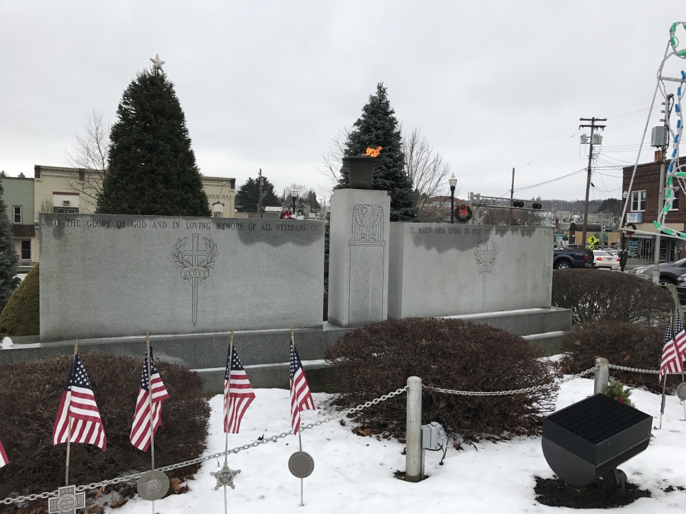 Veterans Memorial on the Diamond