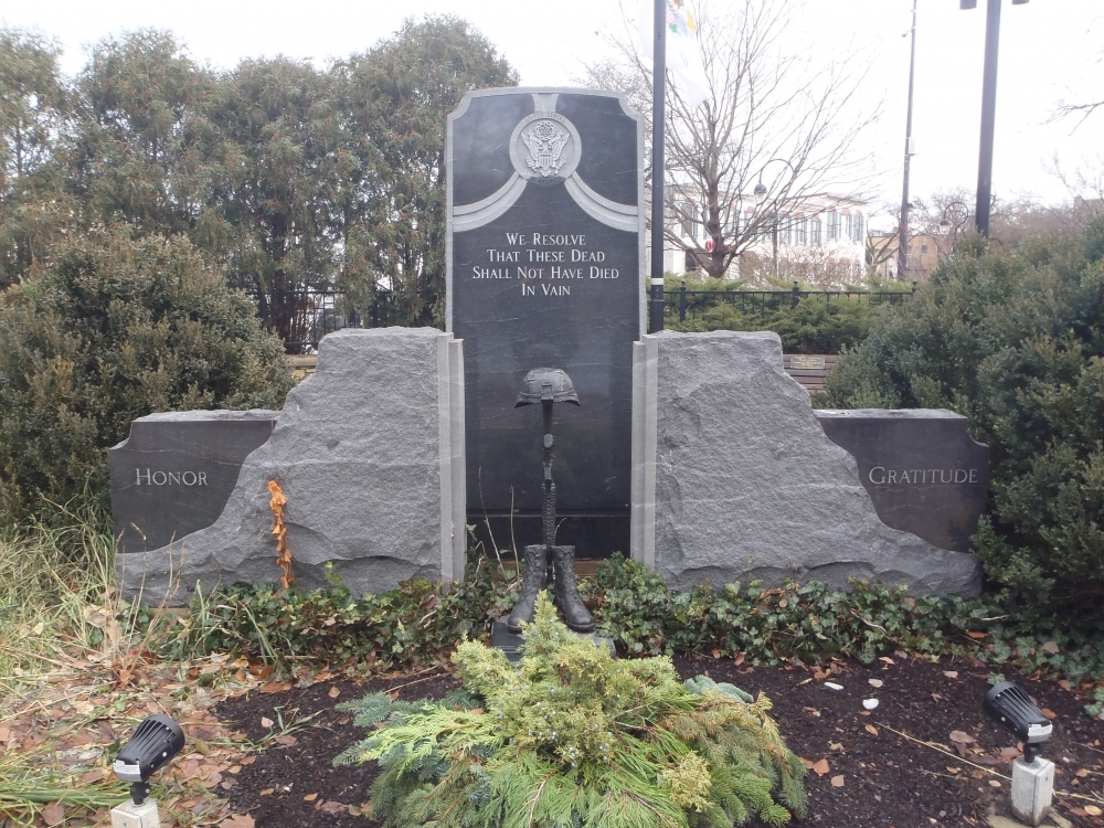 Fallen Soldier Sculpture