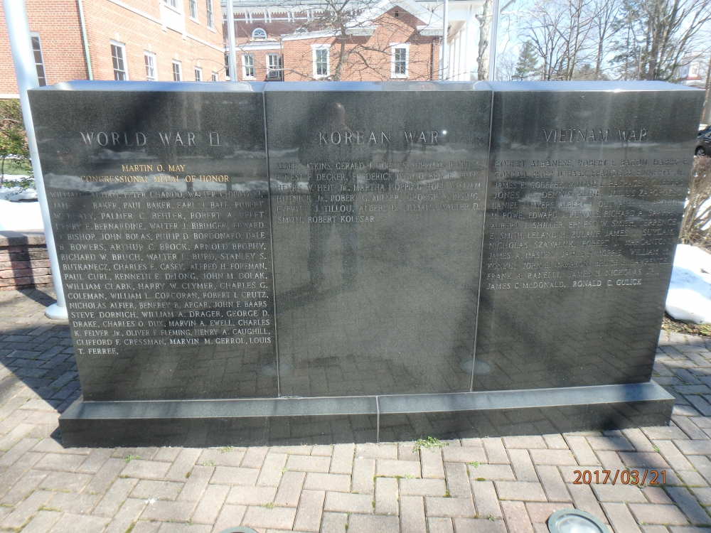 Warren County War Memorial