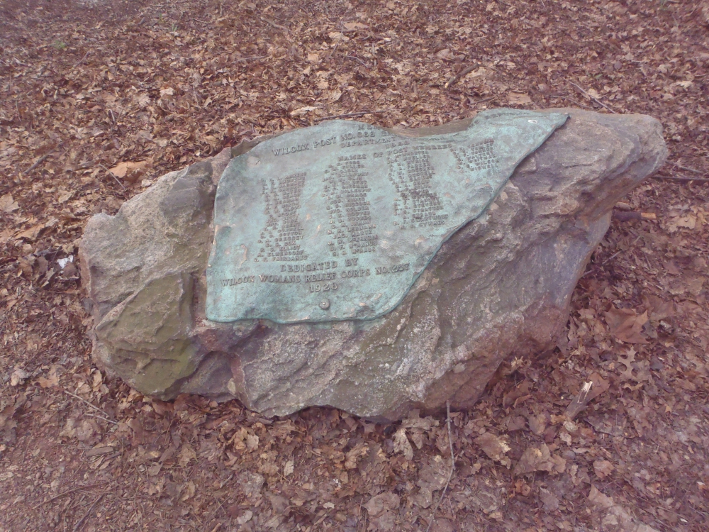 Memorial to Wilcox Post No. 668 Grand Army of the Republic, Department of Illinois 1889.