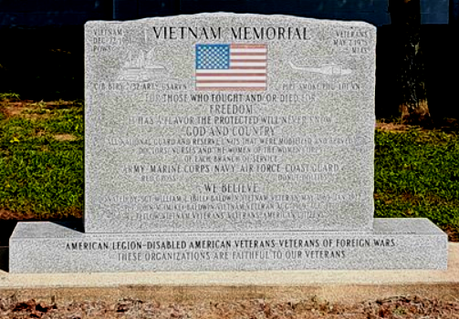 Vietnam War Memorial, Holdenville, Oklahoma