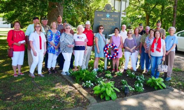 Memorial Day wreath laying, Wesson, Miss.
