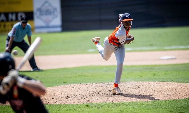 ALWS Game 1: Texas opens title defense with win over North Dakota